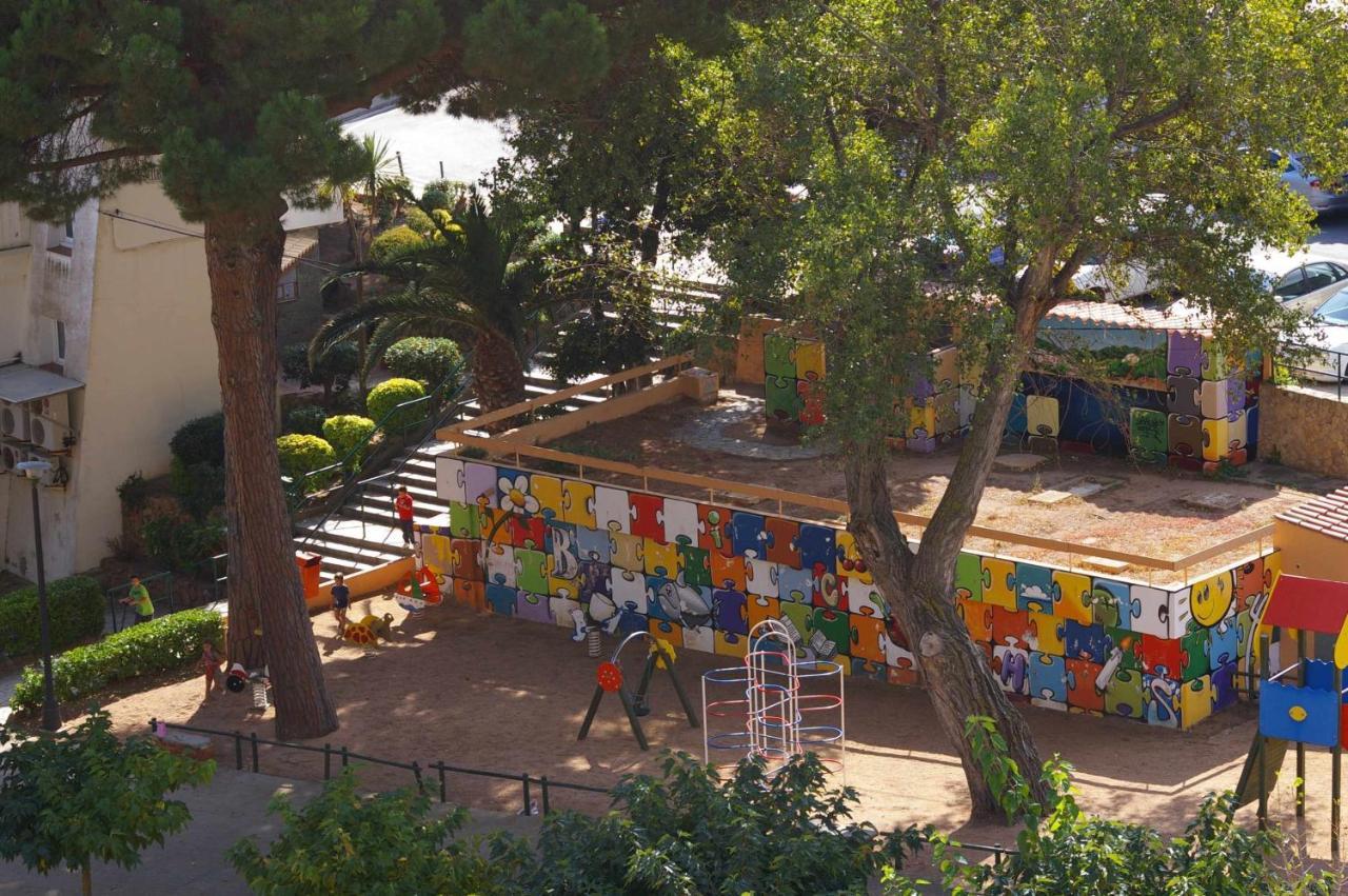 Apartamento Carabelasiente La Brisa Del Mar Tossa de Mar Exterior photo